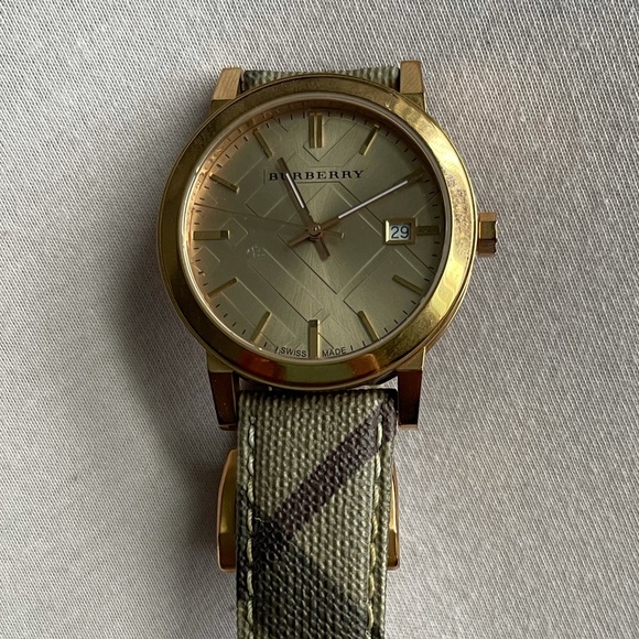 BURBERRY watch - Picture 5 of 9